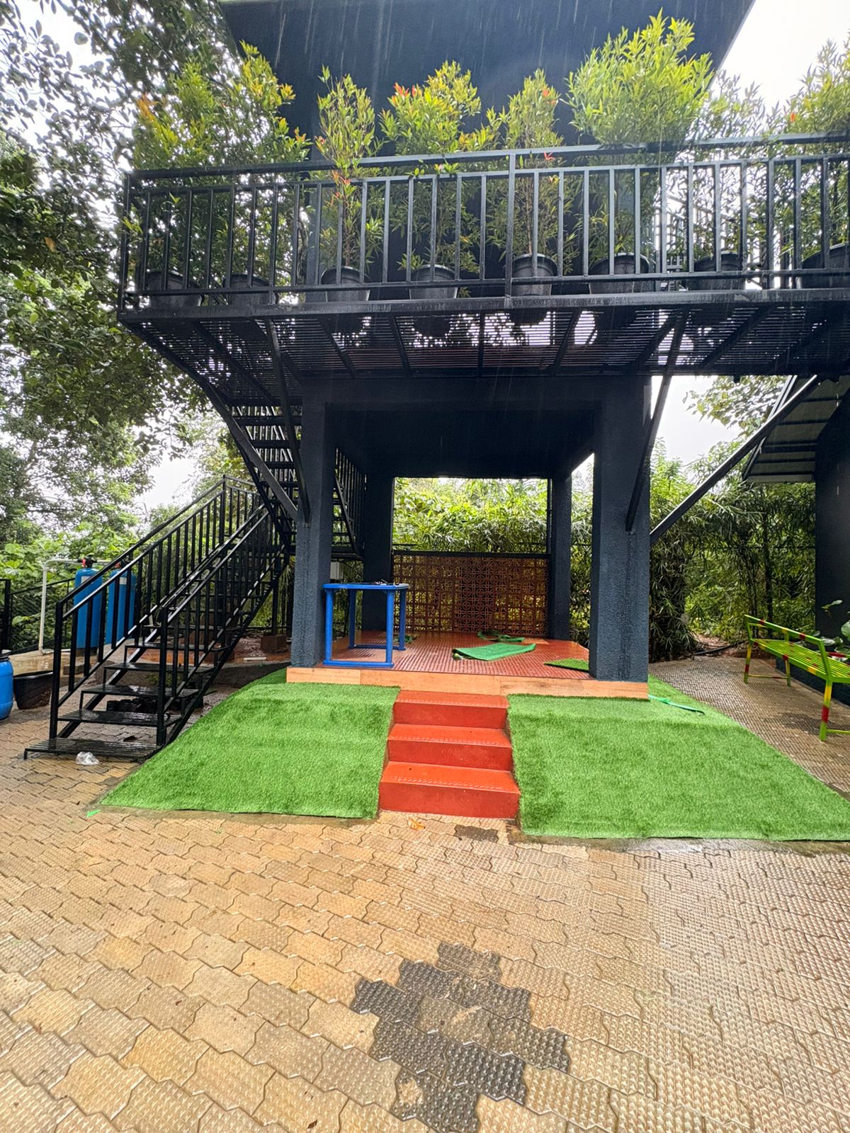 35mm high density artificial turf installation